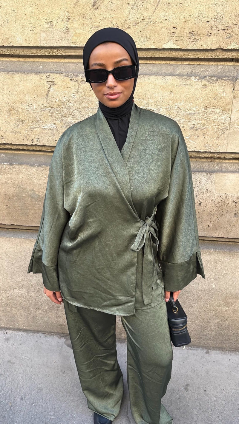 Ensemble kimono croisé satin