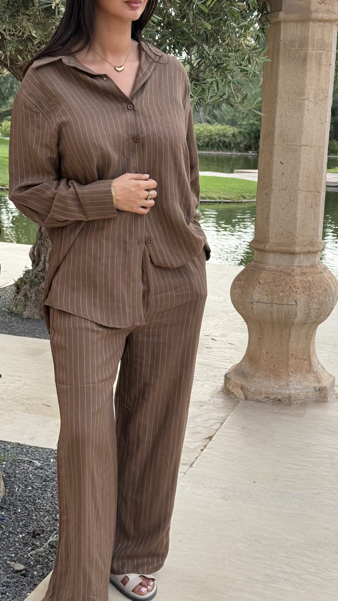 Ensemble brown